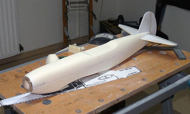 Jak-9U scale 1/12