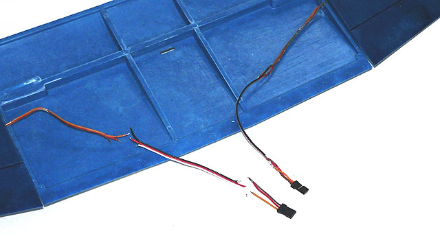 He-100 aus PU @ fly2air.com