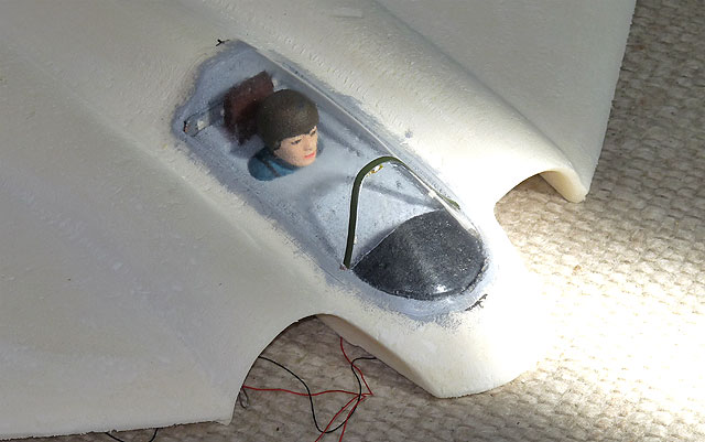 fly2air.com - Horten-9 V3 P2 mit Schubrohren