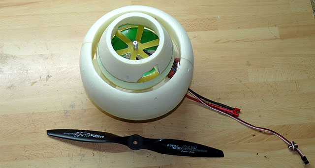 Fly2air.com - CzechMate Spinner