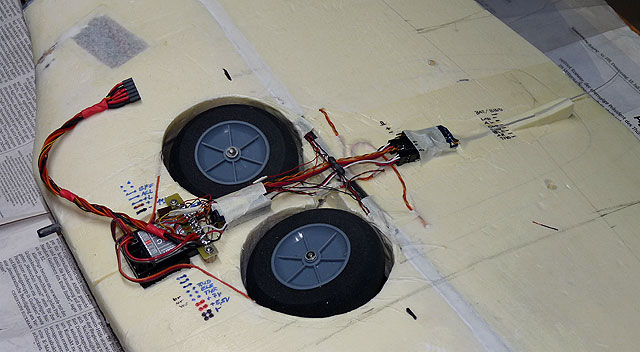 Fly2air.com - CzechMate-Elektrik